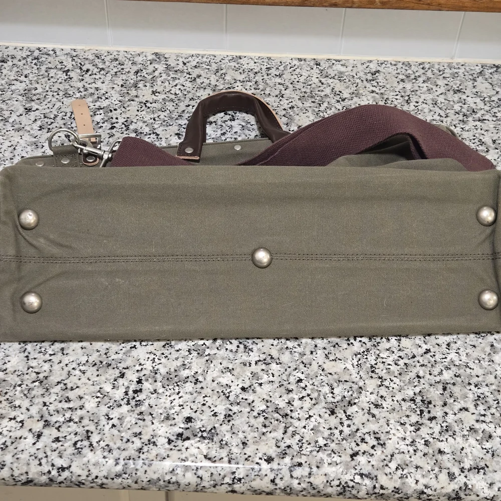 ​Line of Trade Canvas & Leather Mason Dispatch Bag - Olive Green